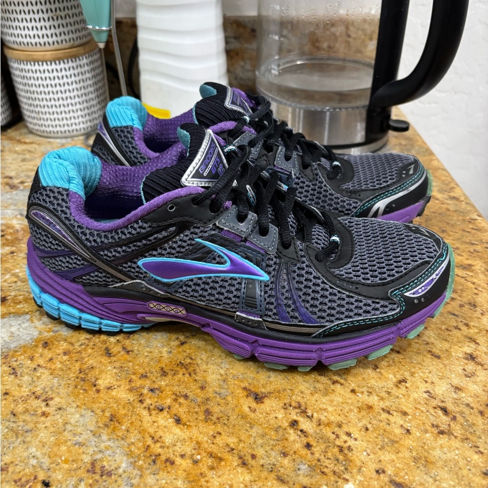 Women's Black and Purple Running Shoes